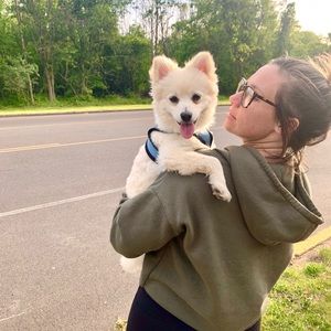 Meet your Posher, Danielle